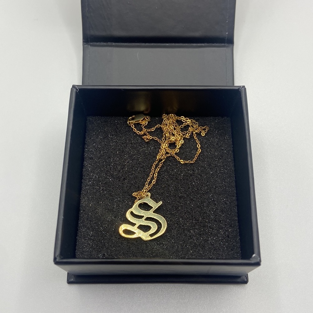 The M Jewelers | Old English S .925 Necklace